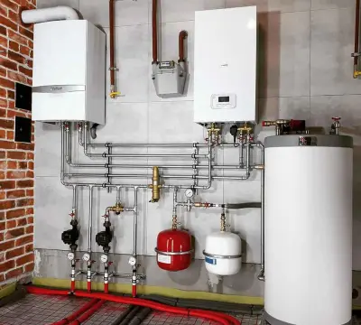 Монтаж системы отопления с газовым конденсационным и электрическим котлом